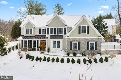 $1,900,000 | 814 Newtown Road, Berwyn, PA 19312