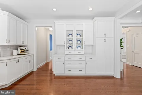 $1,900,000 | 814 Newtown Road, Berwyn, PA 19312