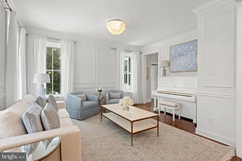 $1,900,000 | 814 Newtown Road, Berwyn, PA 19312