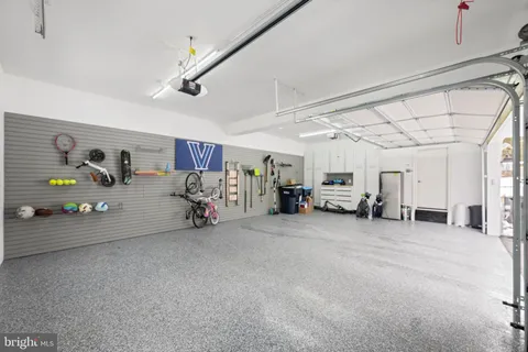 $1,900,000 | 814 Newtown Road, Berwyn, PA 19312