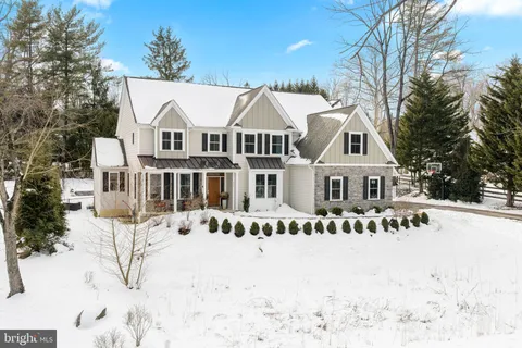 $1,900,000 | 814 Newtown Road, Berwyn, PA 19312