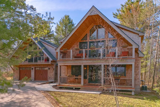 $933,000 | 31 Dorothy Drive, Standish, ME 04084