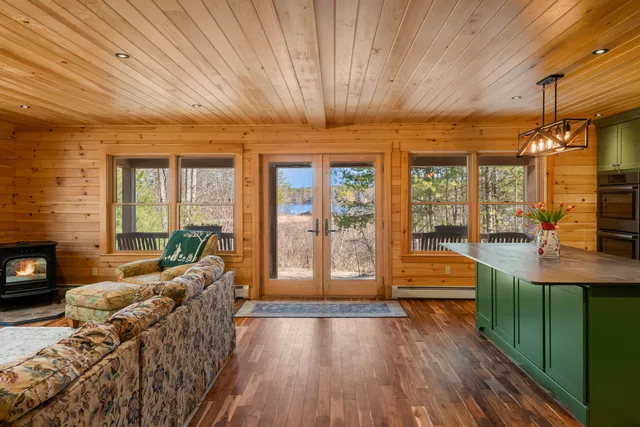 $933,000 | 31 Dorothy Drive, Standish, ME 04084