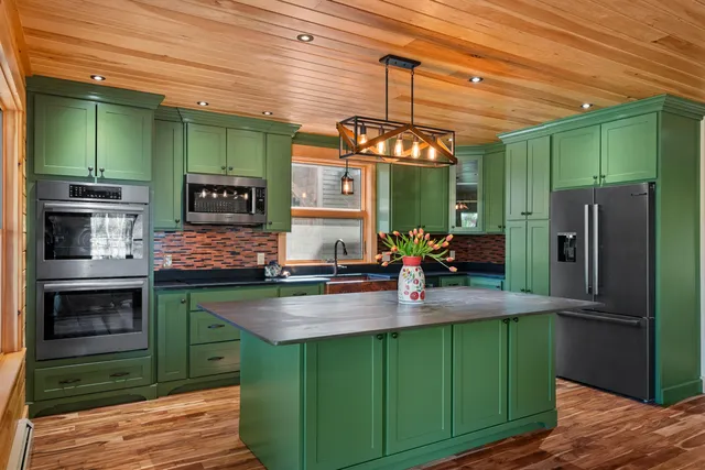 $933,000 | 31 Dorothy Drive, Standish, ME 04084