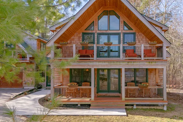 $933,000 | 31 Dorothy Drive, Standish, ME 04084