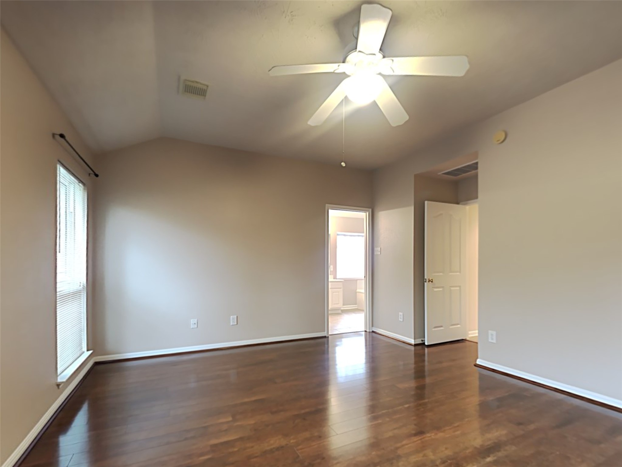 155 South Queenscliff Circle Spring, TX 77382 - Photo 15 of 19