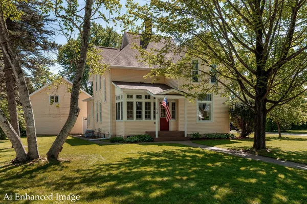 $339,900 | 302 Bluff Avenue, Brainerd, MN 56401