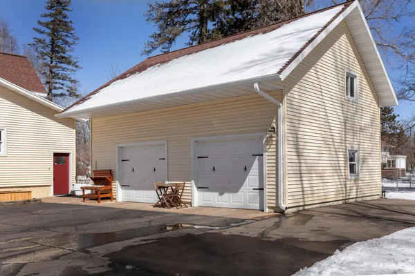 $339,900 | 302 Bluff Avenue, Brainerd, MN 56401