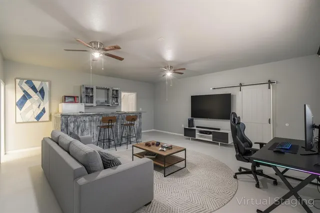 $465,000 | 113 Hillridge Lane, Maypearl, TX 76064