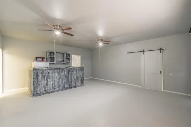 $465,000 | 113 Hillridge Lane, Maypearl, TX 76064