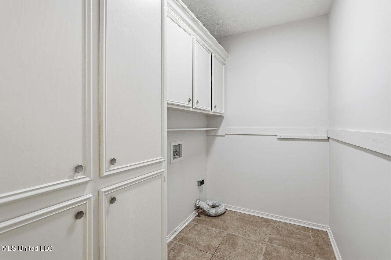 600 Bay Pointe Lane Brandon, MS 39047 - Photo 22 of 36 600 Bay Pointe Ln Home Tours MS 22