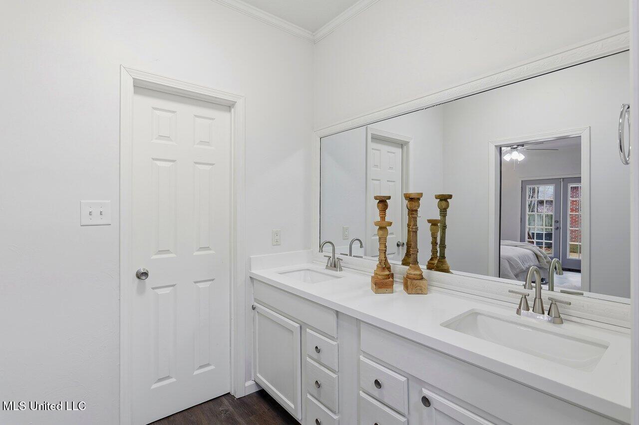 600 Bay Pointe Lane Brandon, MS 39047 - Photo 25 of 36 600 Bay Pointe Ln Home Tours MS 25