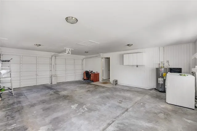 $385,000 | 12009 Anderson Drive, Riverview, FL 33579