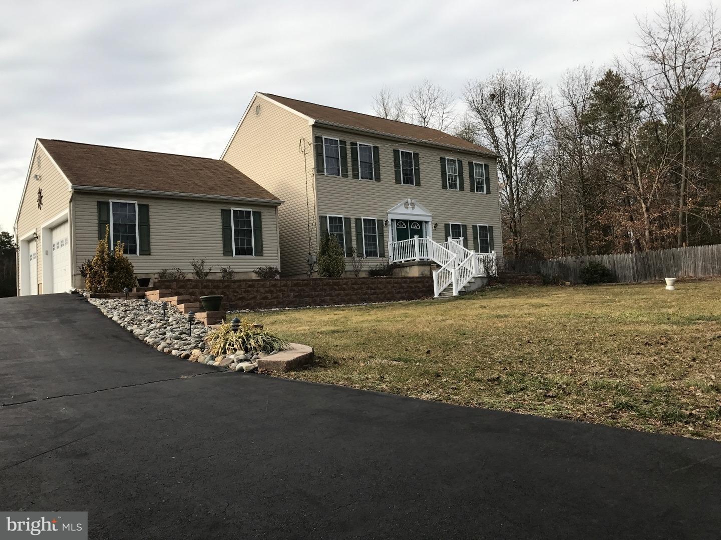 21 Edgewood Road Sicklerville, NJ 08081 - Photo 1 of 15 Gallery Image 1