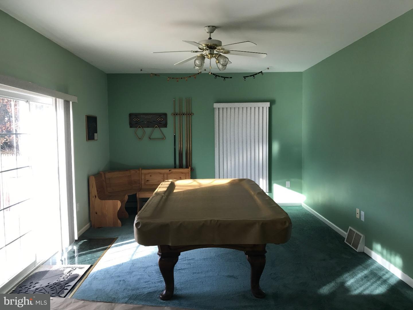 21 Edgewood Road Sicklerville, NJ 08081 - Photo 5 of 15 Dining Room