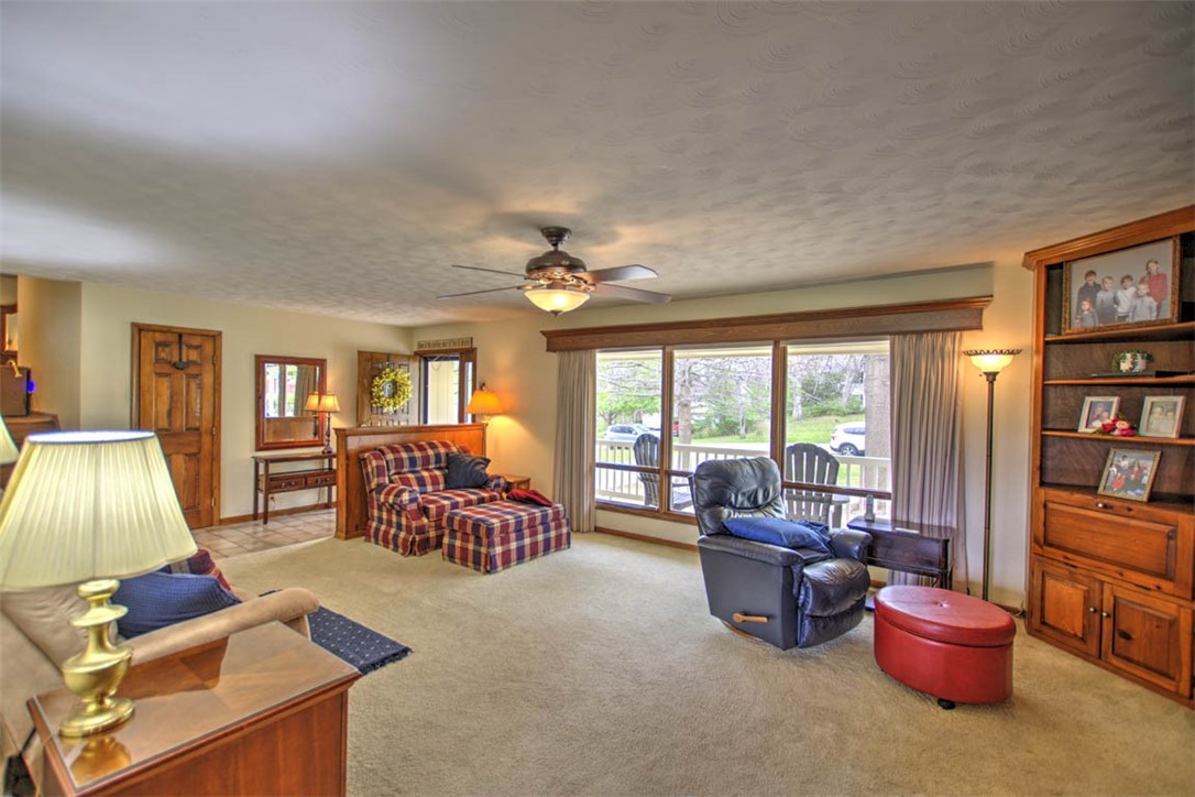 3224 Greenlake Drive Decatur, IL 62521 - Photo 5 of 23 Gallery Image 5