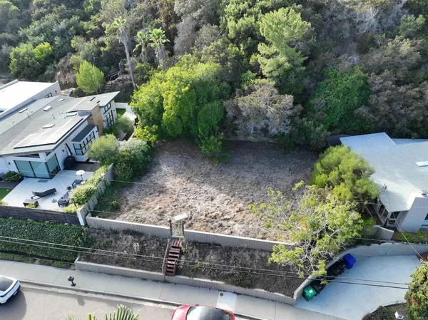 $2,995,000 | Lot 56 Sugarman Drive, La Jolla, CA 92037