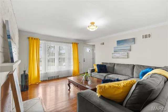 $250,000 | 7307 Trenton Avenue, St. Louis, MO 63130