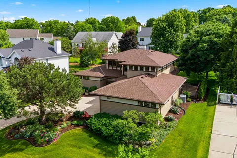 $999,000 | 8901 Timber Wolf Trail, Madison, WI 53717