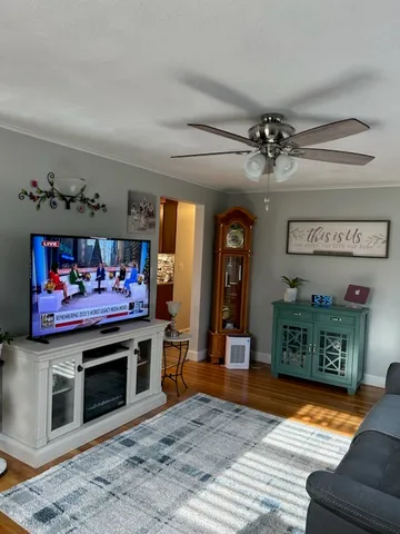 $439,900 | 859 Pontiac Avenue, Cranston, RI 02910