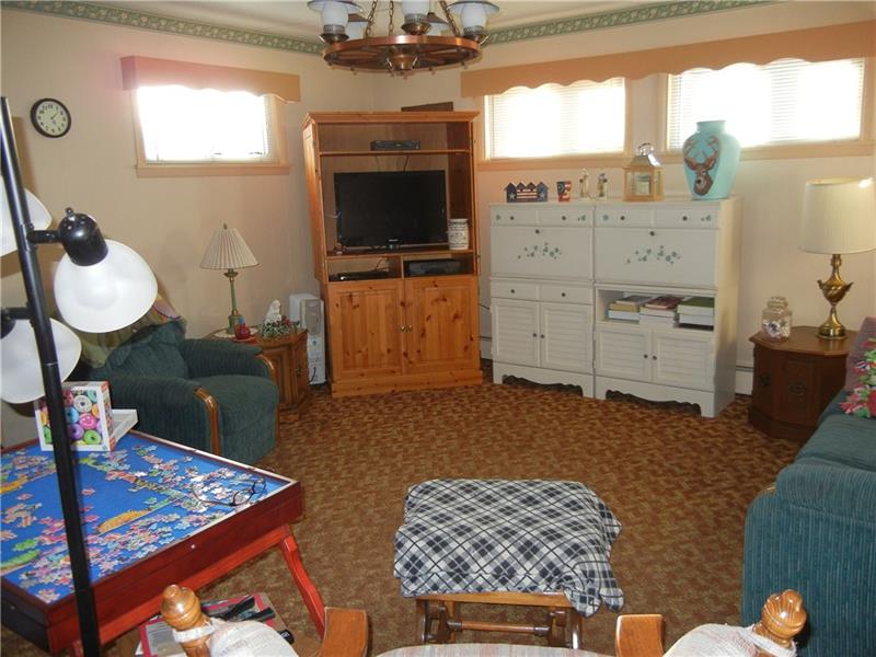 794 Morgantown Road Uniontown, PA 15401 - Photo 13 of 24