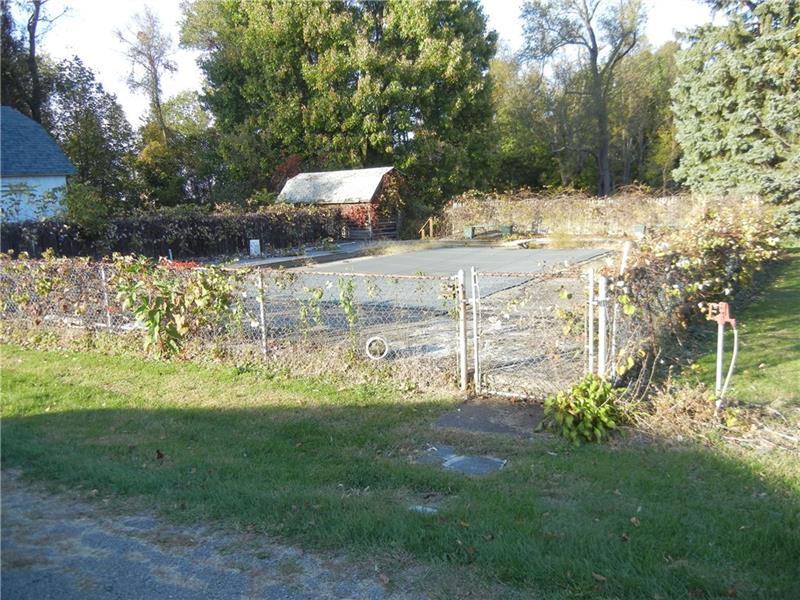 794 Morgantown Road Uniontown, PA 15401 - Photo 8 of 24