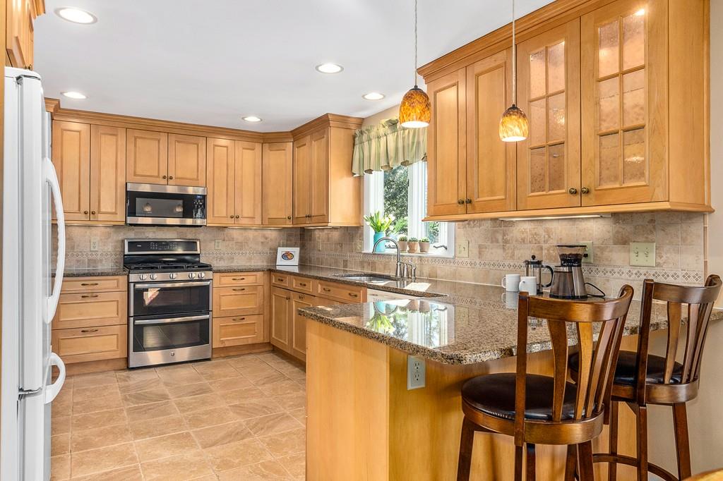 100 Old County Road Lancaster, MA 01523 - Photo 11 of 24