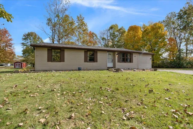 $230,000 | 1319 St Marys Drive, Warsaw, IN 46580