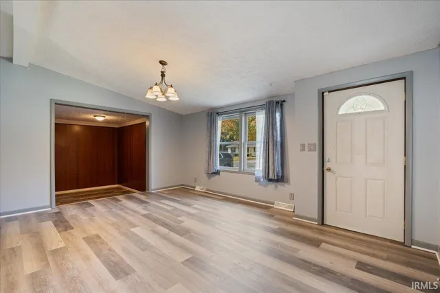 $230,000 | 1319 St Marys Drive, Warsaw, IN 46580