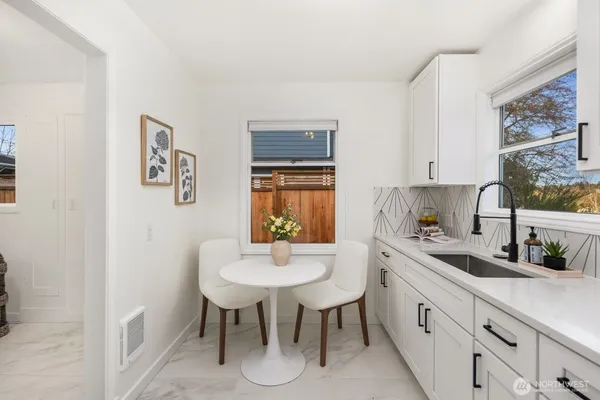 $529,000 | 3112 Southwest 97th Street, Seattle, WA 98126