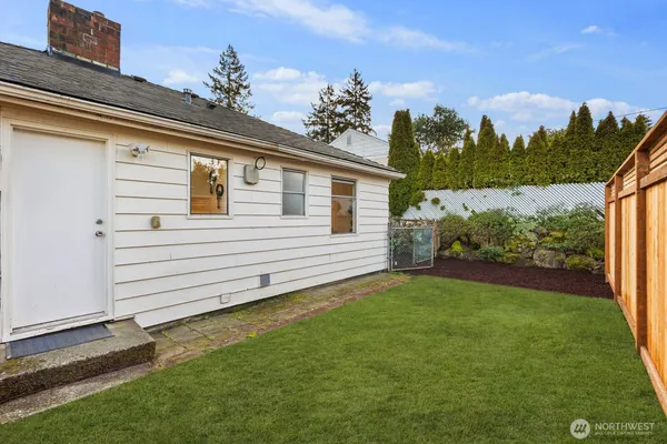 $529,000 | 3112 Southwest 97th Street, Seattle, WA 98126