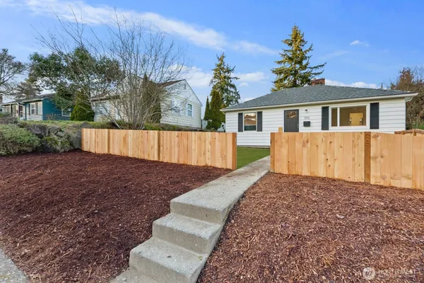 $529,000 | 3112 Southwest 97th Street, Seattle, WA 98126
