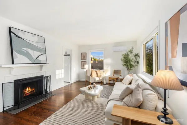 $529,000 | 3112 Southwest 97th Street, Seattle, WA 98126