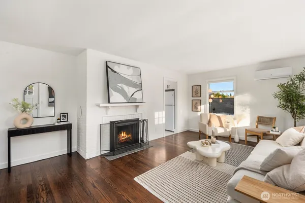 $529,000 | 3112 Southwest 97th Street, Seattle, WA 98126