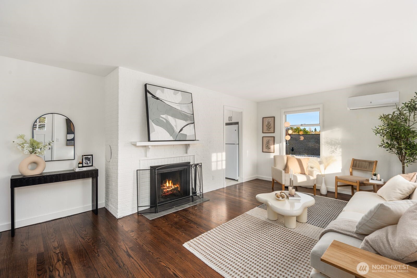 3112 Southwest 97th Street Seattle, WA 98126 - Photo 4 of 30