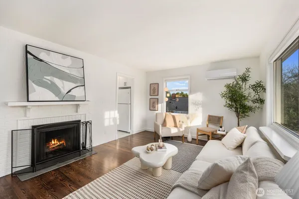 $529,000 | 3112 Southwest 97th Street, Seattle, WA 98126