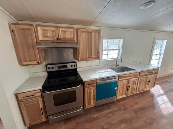 $249,000 | 49 New Hampshire Rte 175, Campton, NH 03223