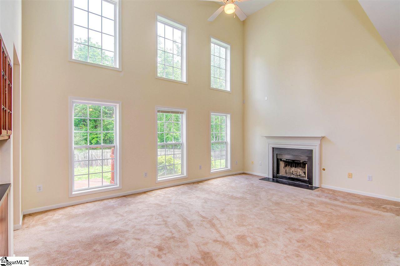 26 Springleaf Court Simpsonville, SC 29681 - Photo 11 of 36 Gallery Image 11