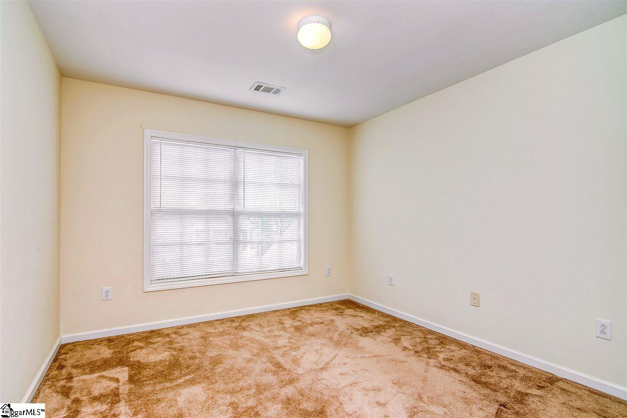 26 Springleaf Court Simpsonville, SC 29681 - Photo 19 of 36 Gallery Image 19