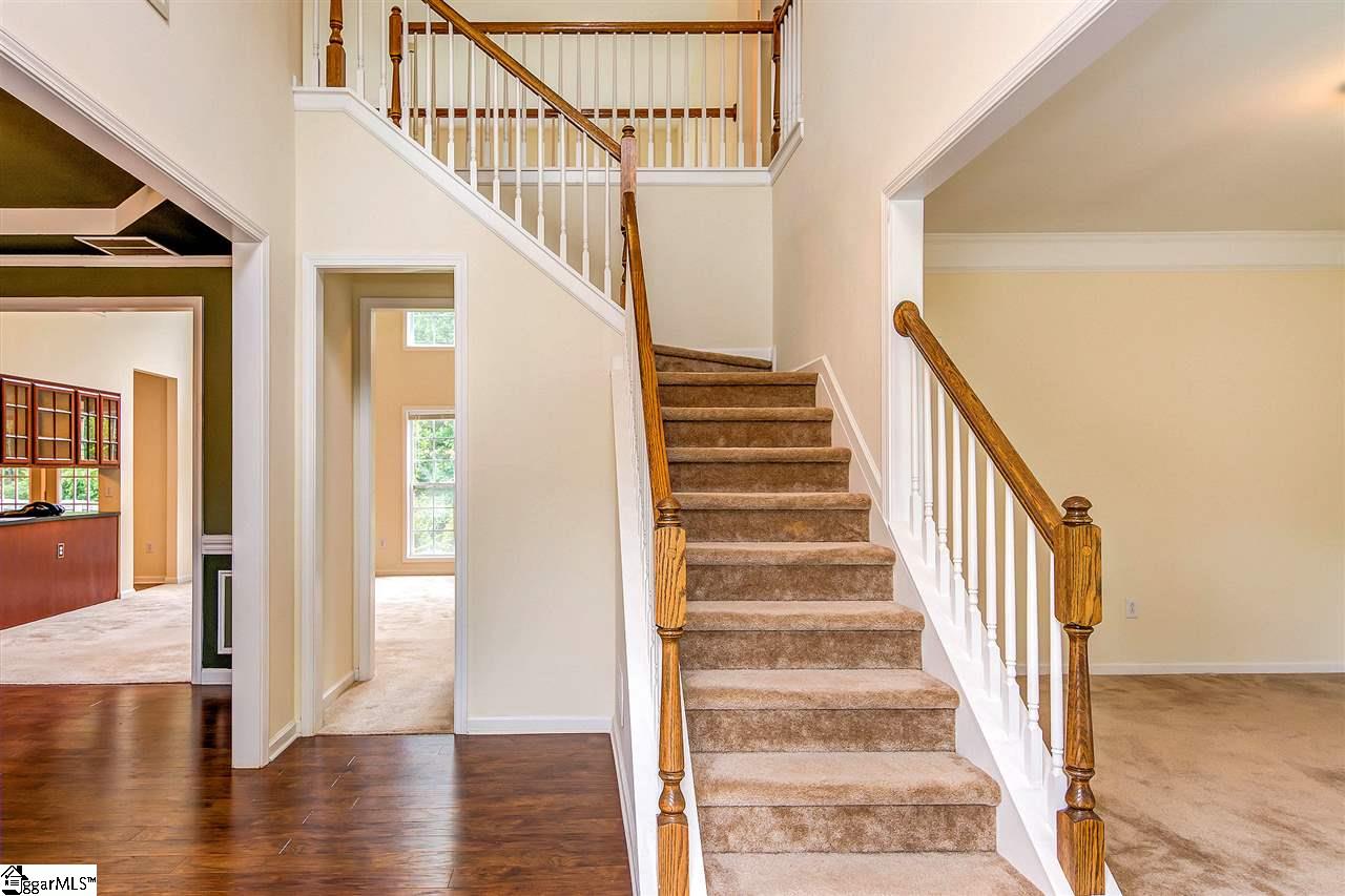 26 Springleaf Court Simpsonville, SC 29681 - Photo 6 of 36 Gallery Image 6