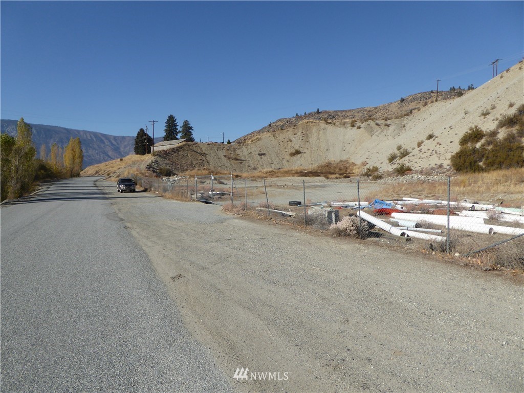 900 Roses Avenue Manson, WA 98831 - Photo 2 of 4 Gallery Image 2