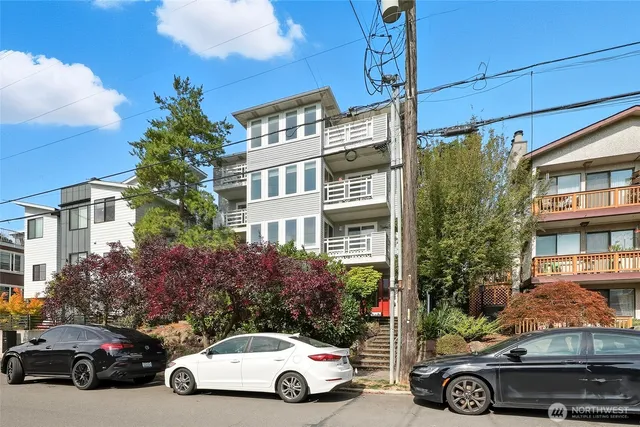 $446,000 | 2642 Northwest 59th Street, Unit 301, Seattle, WA 98107
