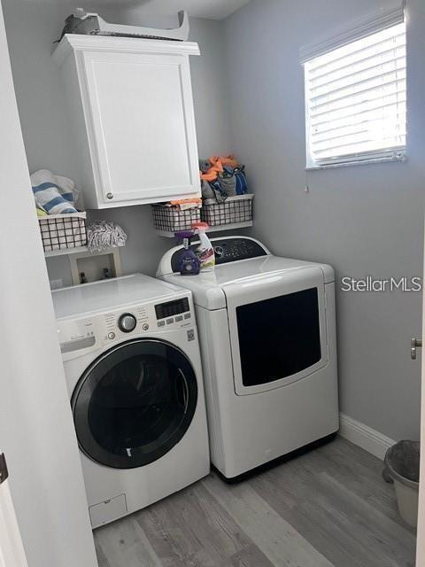 5519 Turtle Crossing Loop Tampa, FL 33625 - Photo 21 of 23 a utility room with dryer and washer