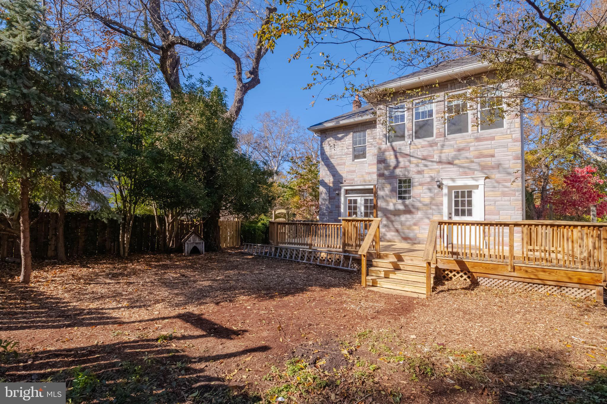 2505 Manhattan Avenue Baltimore, MD 21209 - Photo 42 of 60 Rear Yard
