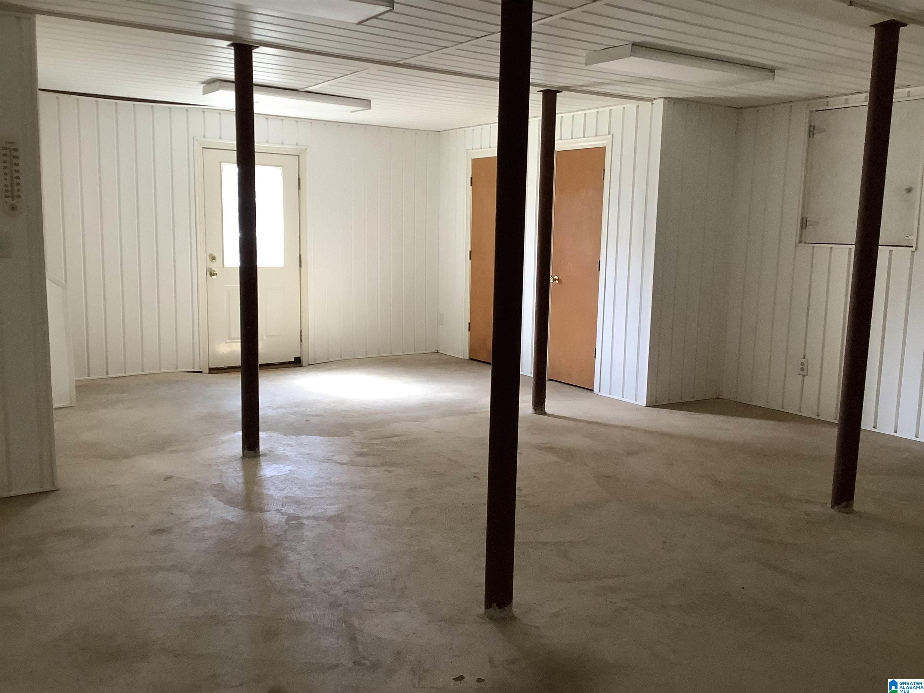 9469 Highway 11 Springville, AL 35146 - Photo 17 of 29