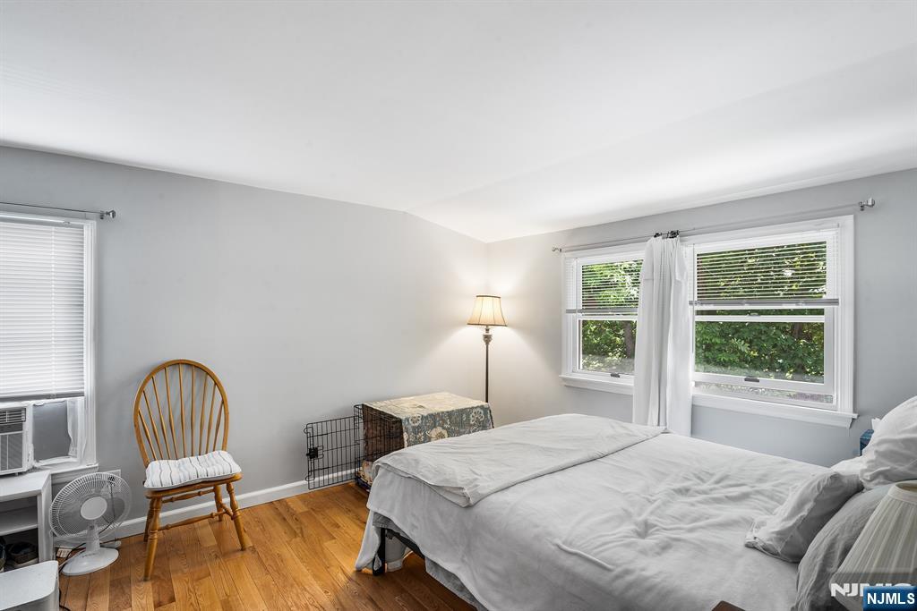 642 Ellington Road Ridgewood, NJ 07450 - Photo 16 of 27