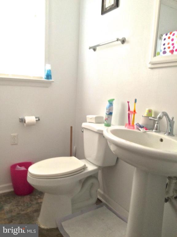 804 Disston View Drive Lititz, PA 17543 - Photo 17 of 24