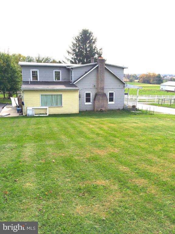 804 Disston View Drive Lititz, PA 17543 - Photo 3 of 24