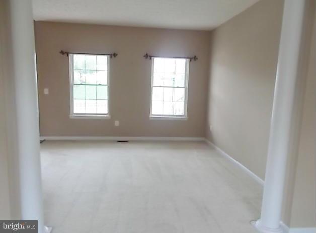 12 Bison Street Taneytown, MD 21787 - Photo 5 of 27 Living Room