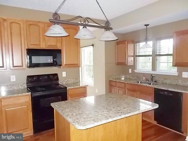 12 Bison Street Taneytown, MD 21787 - Photo 7 of 27 Kitchen